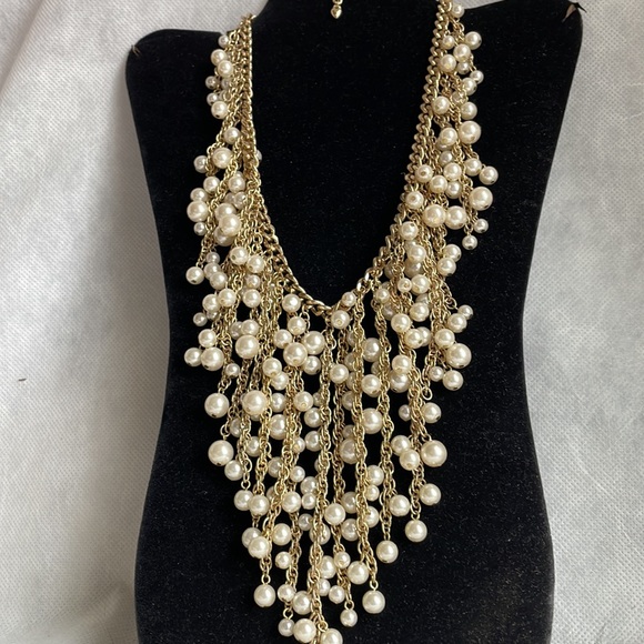 GORGEOUS vintage ARNOLD SCAASI pearl statement necklace signed original… - Picture 4 of 17